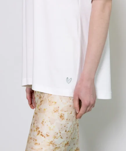White Top in V Neckline