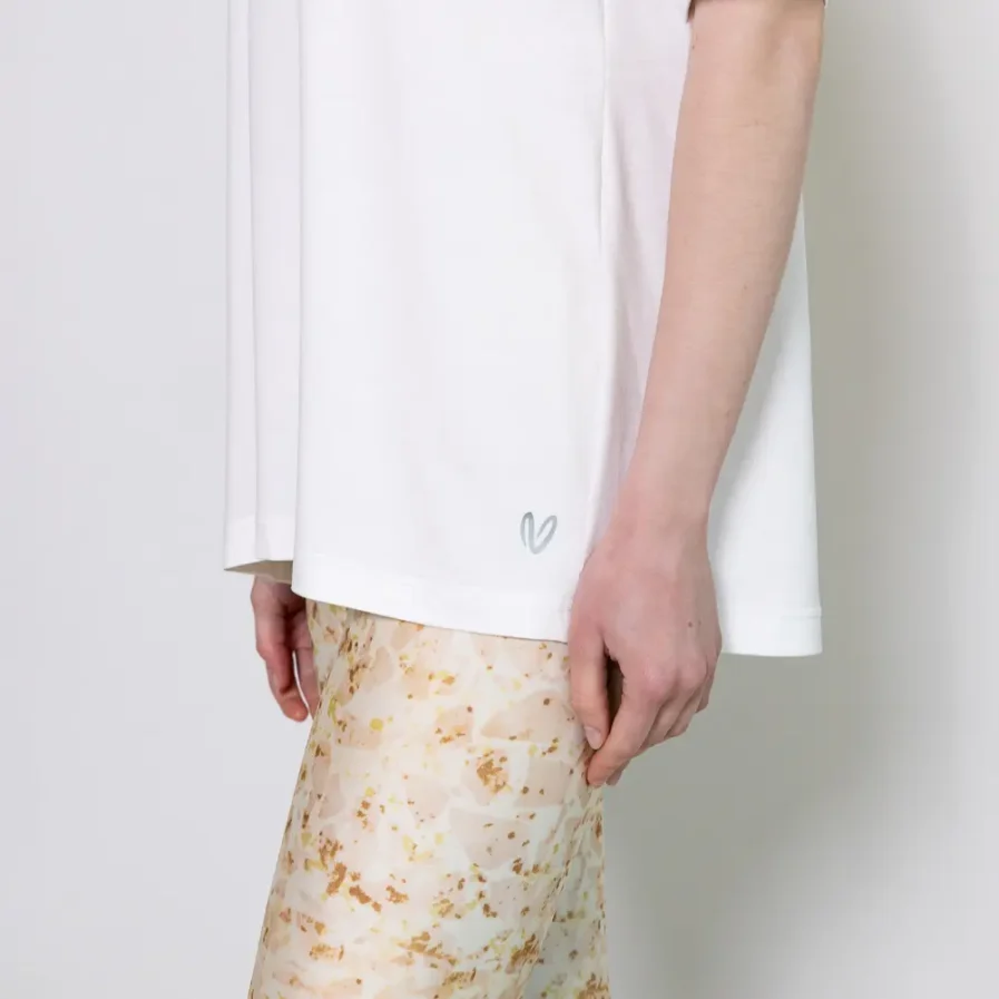 White Top in V Neckline