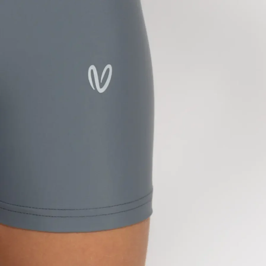Vasiliki-Ardesia-Short