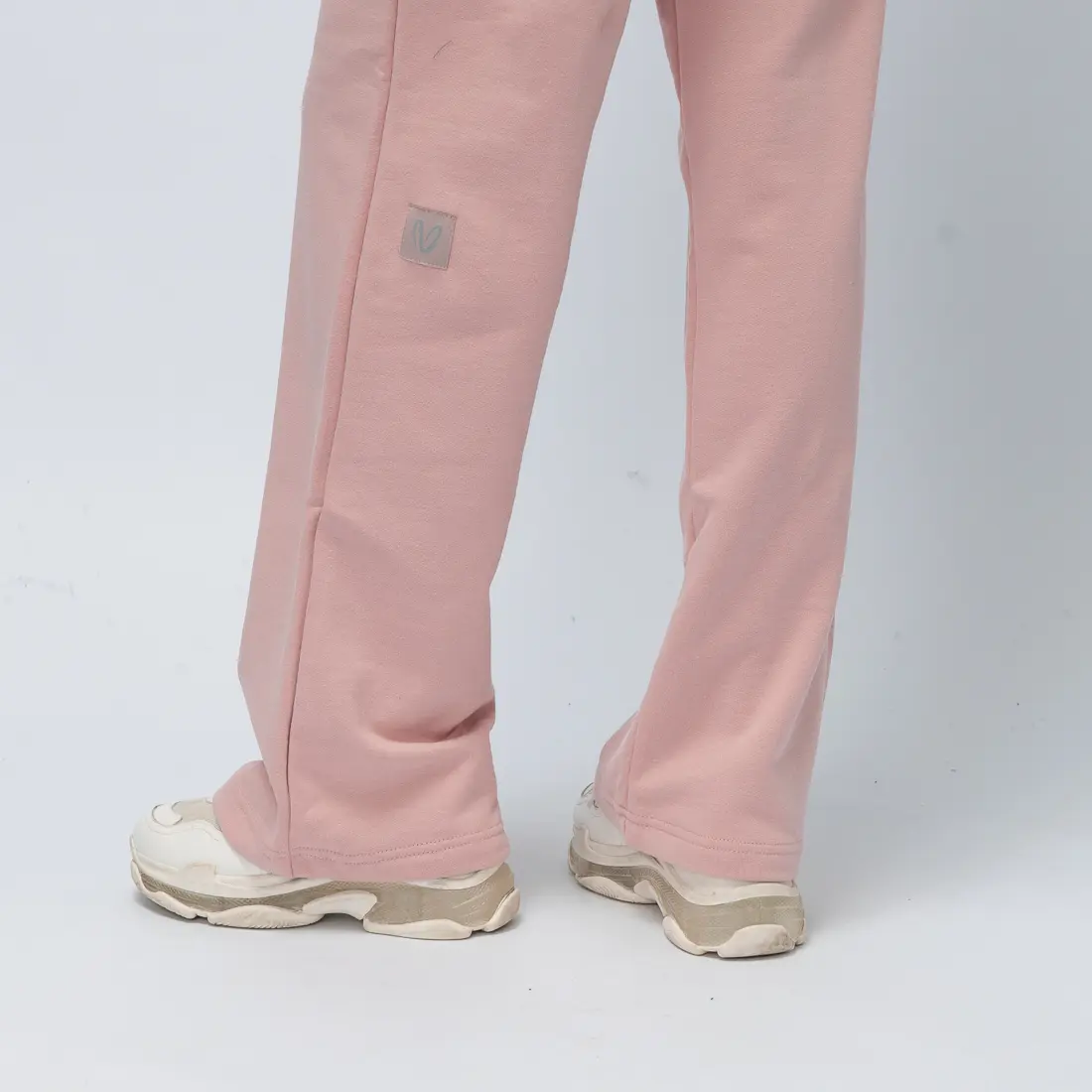 Women’s Addict Straight Leg Sweatpant 2