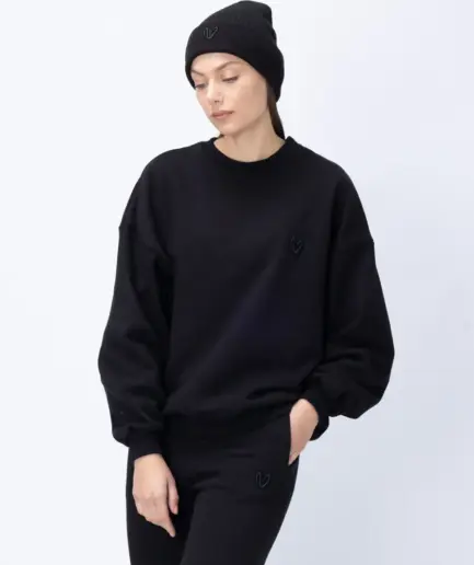 Women’s Black Fleece Crew Neck Pullover | Vasiliki